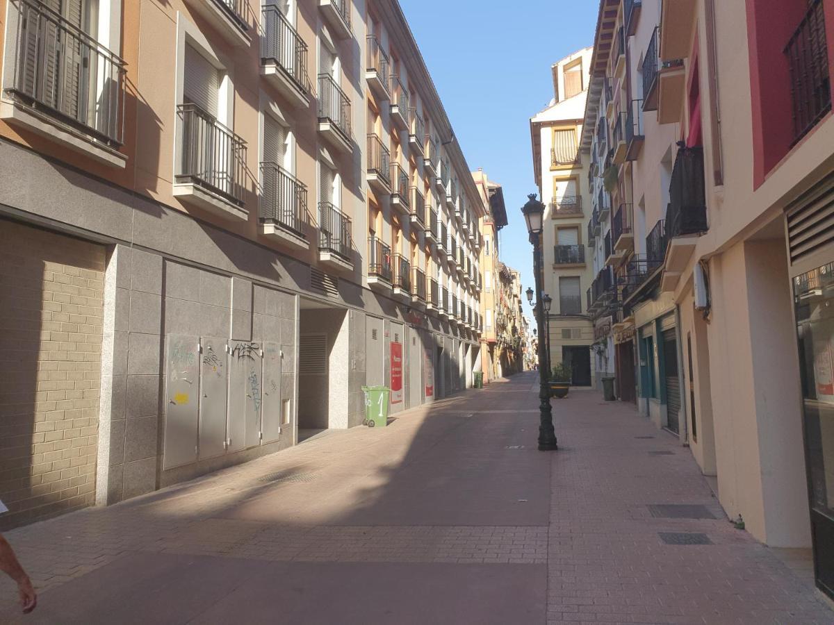 Апартаменти Casco Historico, Con Parking Incluido Сарагоса Екстер'єр фото
